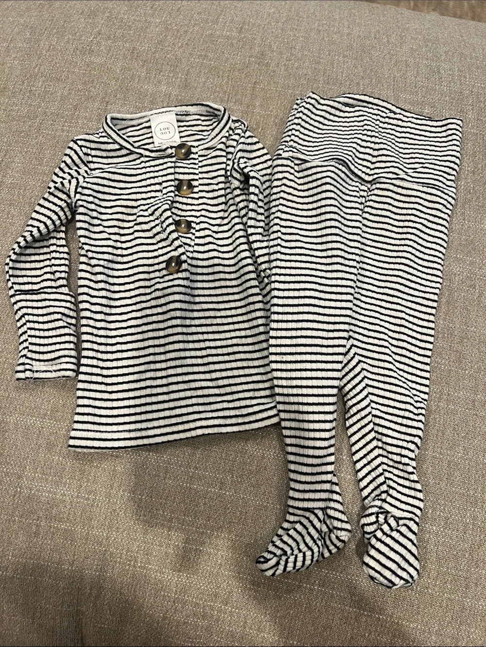 Lou Lou & Company White and Navy Ribbed Striped Pajama Set with Wooden Buttons